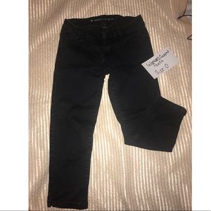 Women’s Cropped Jeans